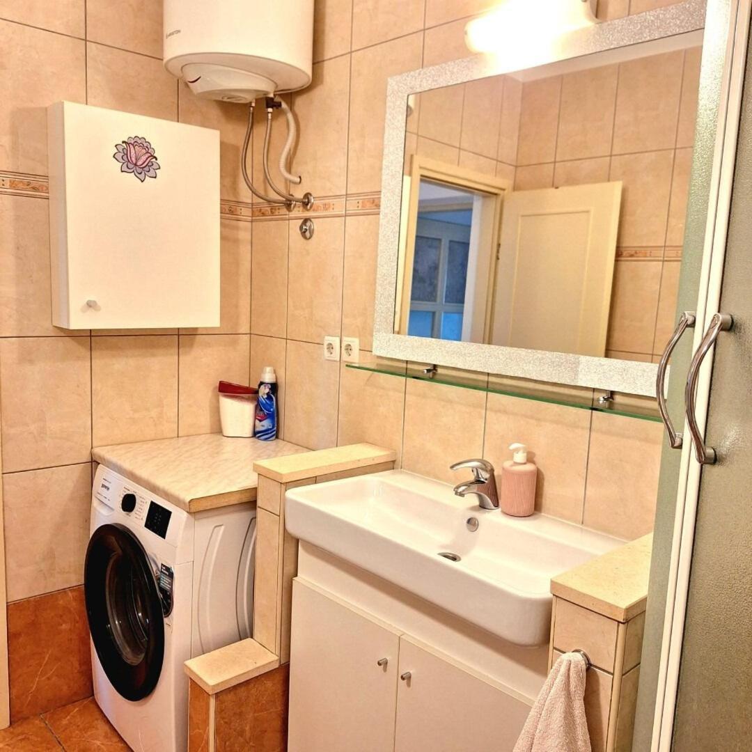 Apartment Damir Tučepi Εξωτερικό φωτογραφία